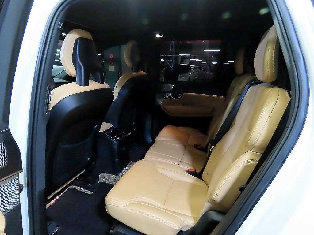 볼보 XC90 XC90 2세대 2.0 T8 AWD 인스크립션 이미지 7