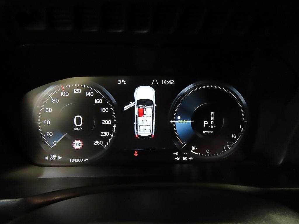 볼보 XC90 XC90 2세대 2.0 T8 AWD 인스크립션 이미지 9
