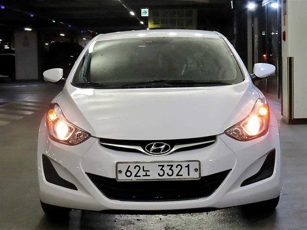 현대 아반떼 더 뉴 아반떼 1.6 GDI 스타일 이미지 2