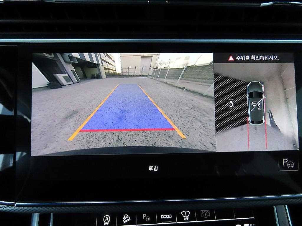 아우디 Q8 45 TDI 콰트로 프리미엄 이미지 14