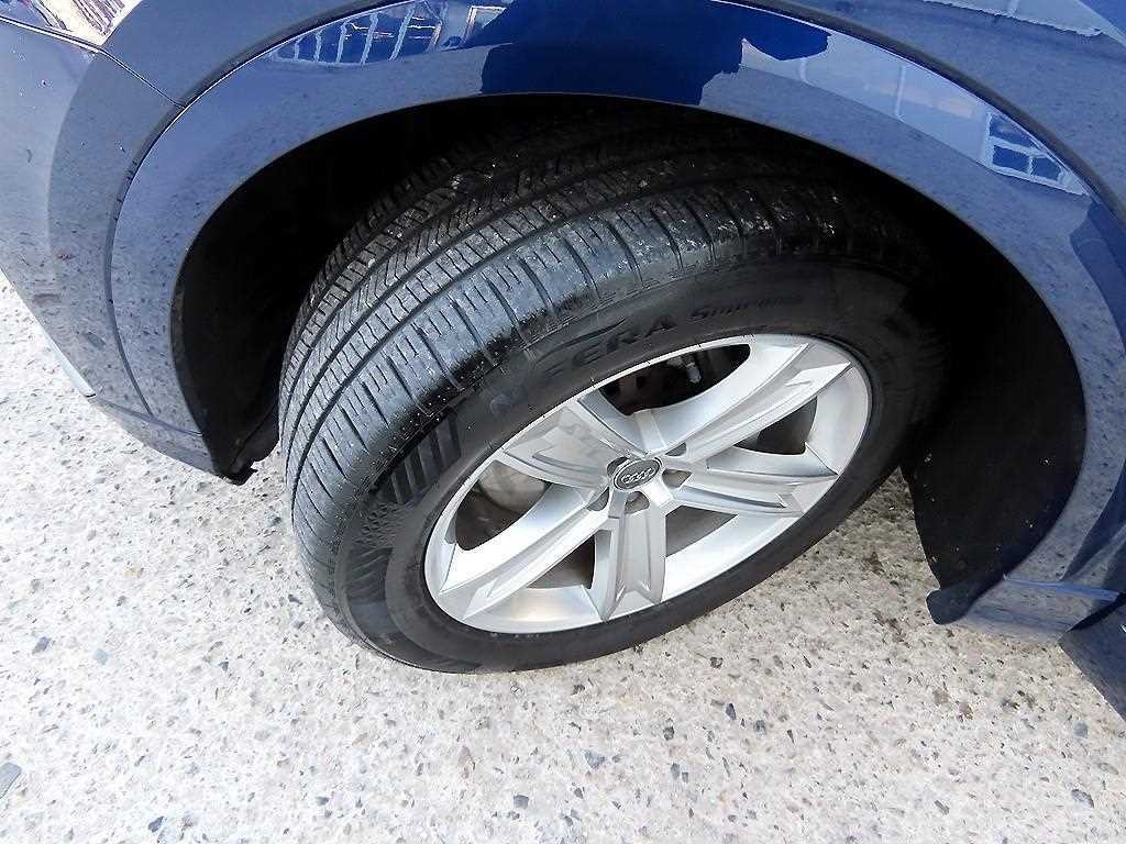 아우디 Q8 45 TDI 콰트로 프리미엄 이미지 20
