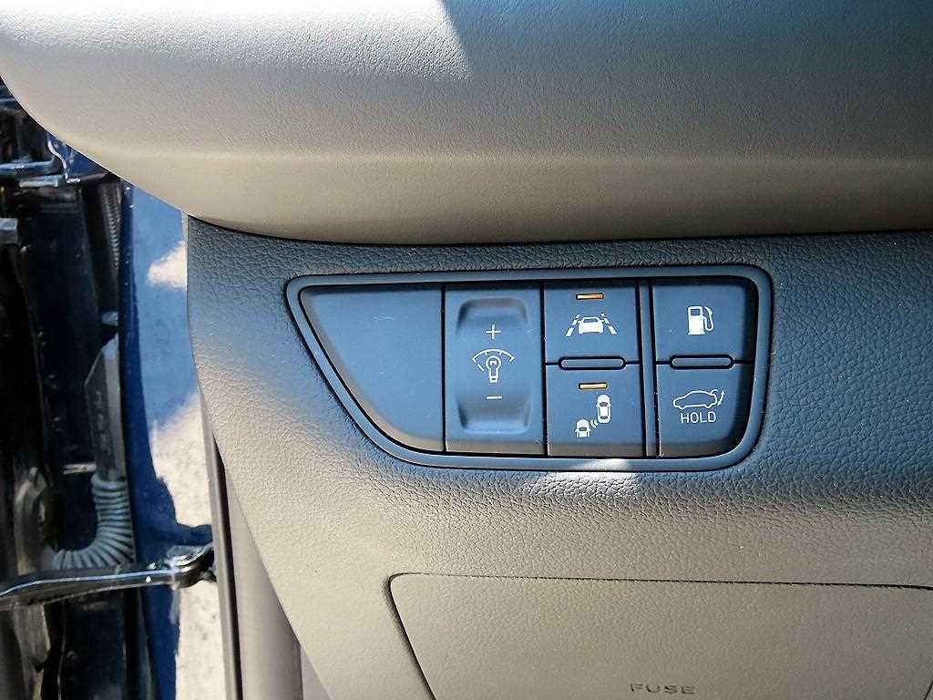 제네시스 G70 2.2D AWD 엘리트 이미지 12