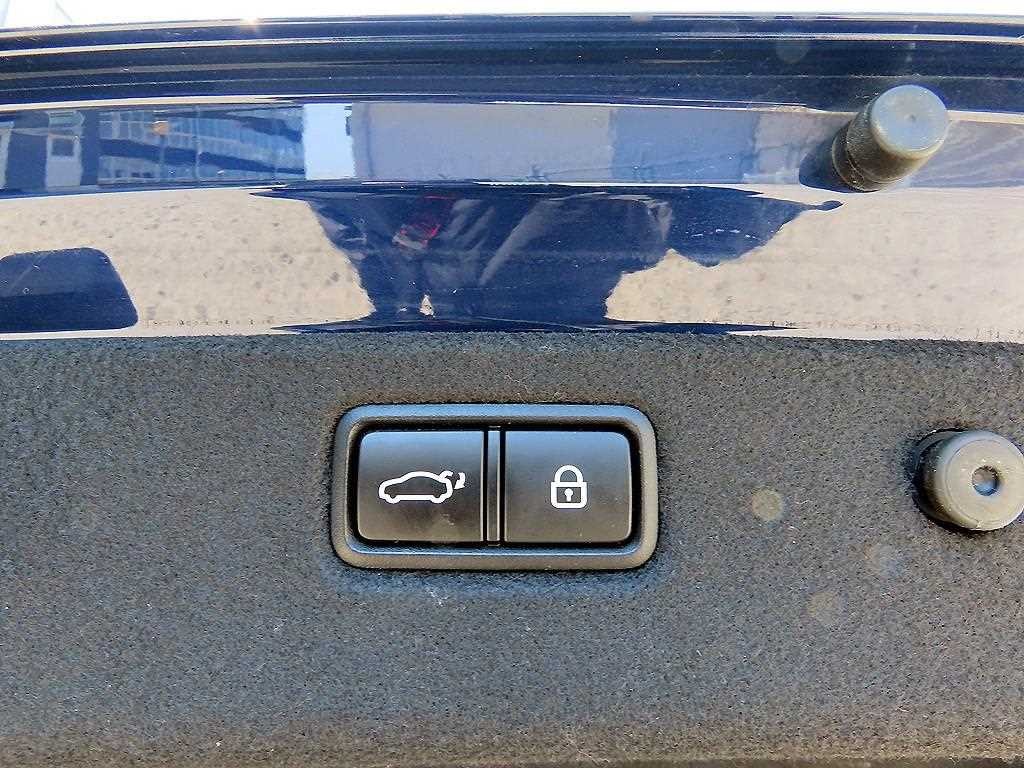 제네시스 G70 2.2D AWD 엘리트 이미지 18