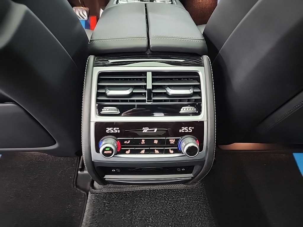 BMW 7시리즈 7시리즈 (G11) 740Li xDrive M SPORT 스포츠 이미지 14