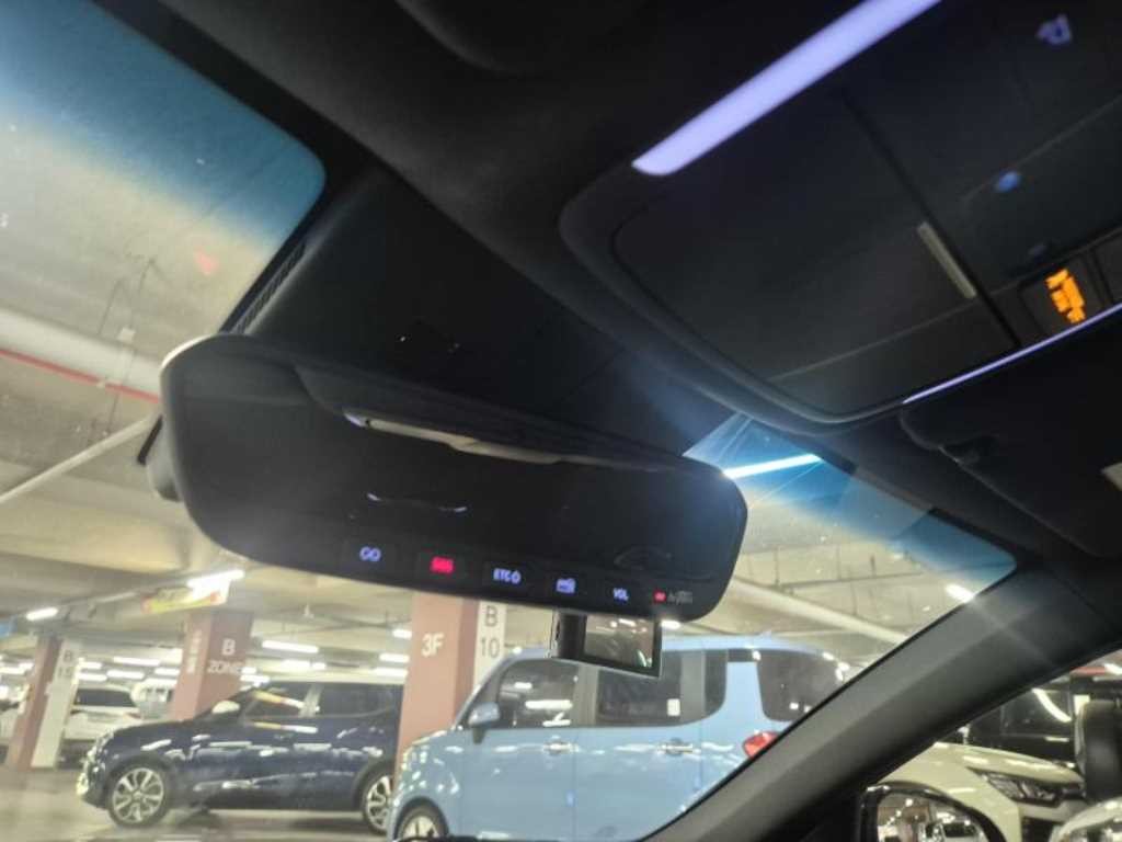 제네시스 G70 더 뉴 G70 가솔린 2.0T 2WD 스포츠 패키지 이미지 14
