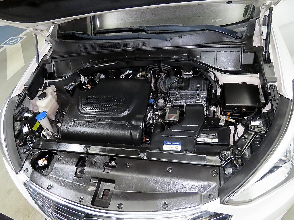 현대 맥스크루즈 R2.2 2WD 익스클루시브 이미지 19