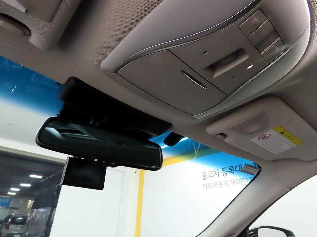 인피니티 Q Q70 3.7AWD 이미지 15