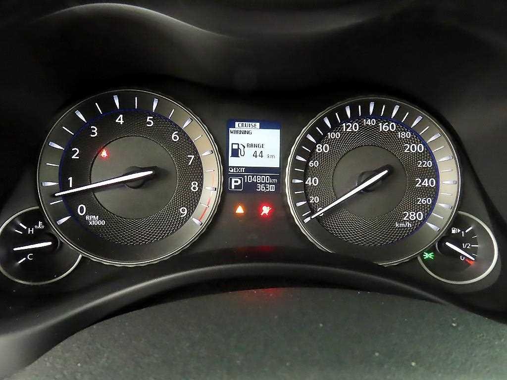 인피니티 Q Q70 3.7AWD 이미지 8
