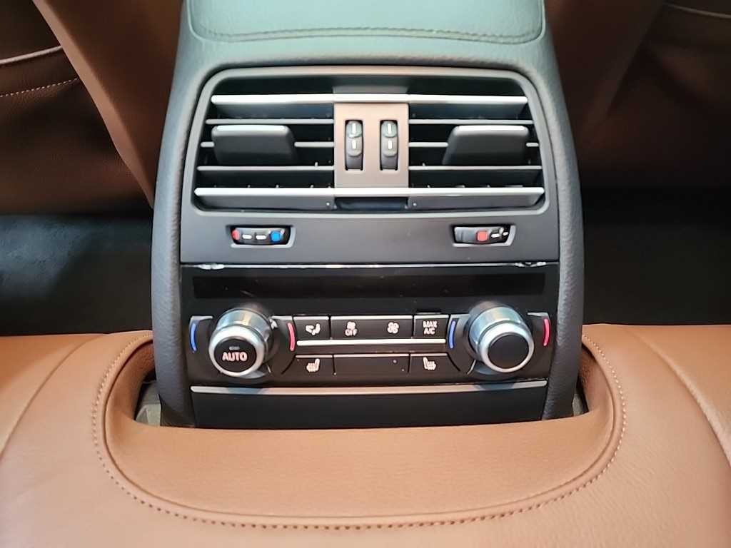 BMW 6시리즈 6시리즈 (F12) 640 그란쿠페 d xDrive M 스포츠 그란쿠페 이미지 14