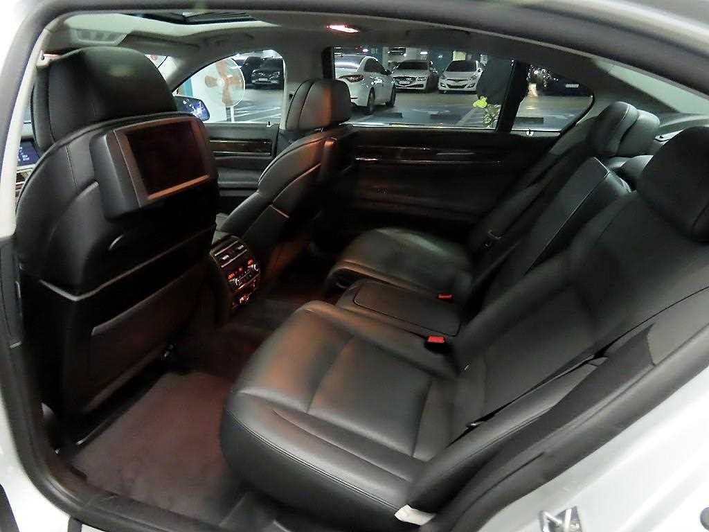 BMW 7시리즈 7시리즈 (F01) 740 Li 이미지 7