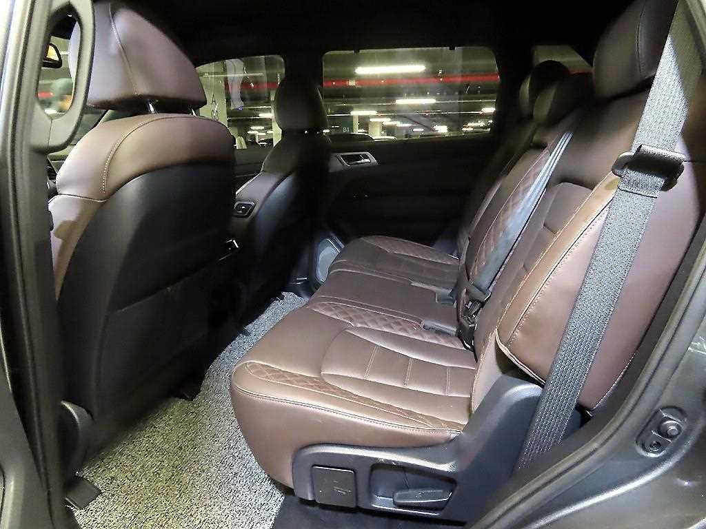 KG모빌리티(쌍용) 렉스턴 올 뉴 렉스턴 (Y450) 디젤 2.2 4WD 마스터 이미지 7