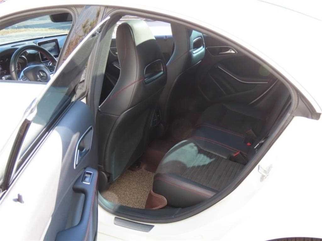 벤츠 CLA 클래스 CLA클래스 CLA 220 AMG LINE 이미지 14
