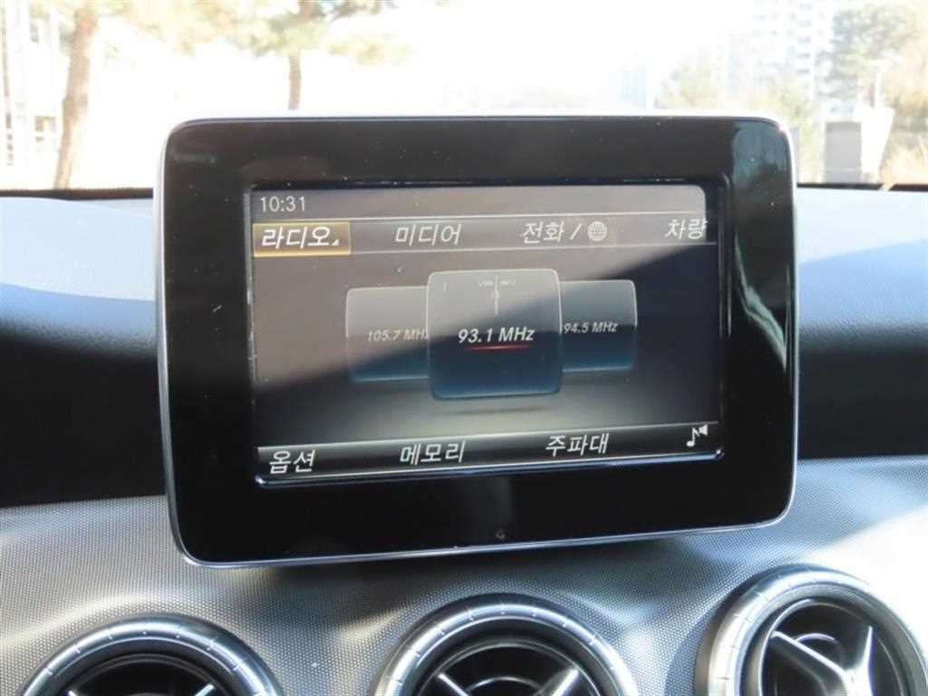 벤츠 CLA 클래스 CLA클래스 CLA 220 AMG LINE 이미지 9