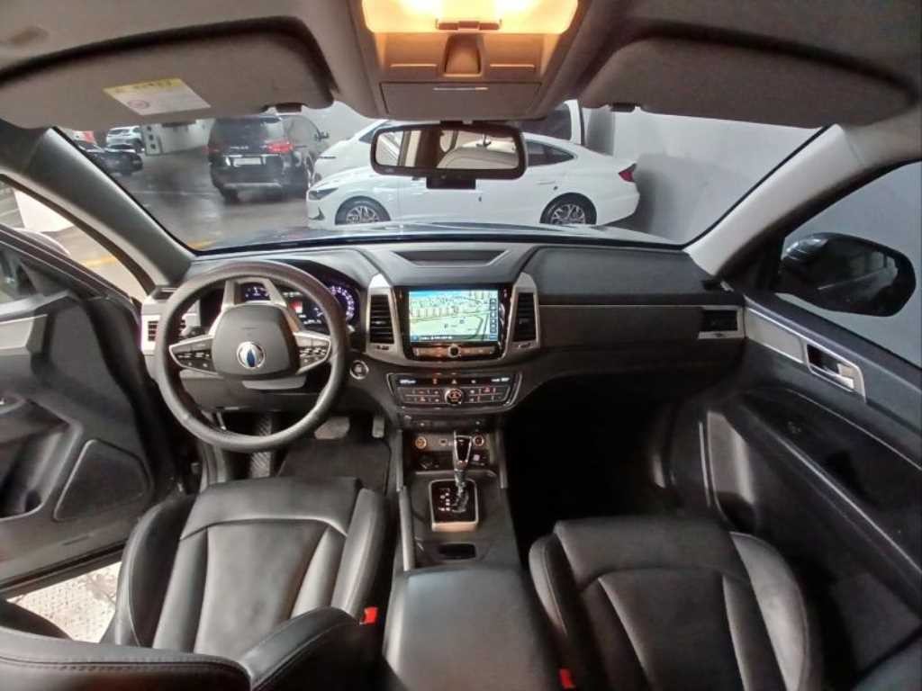 KG모빌리티(쌍용) 렉스턴 렉스턴 스포츠 2WD 디젤 2.2 프레스티지 이미지 6