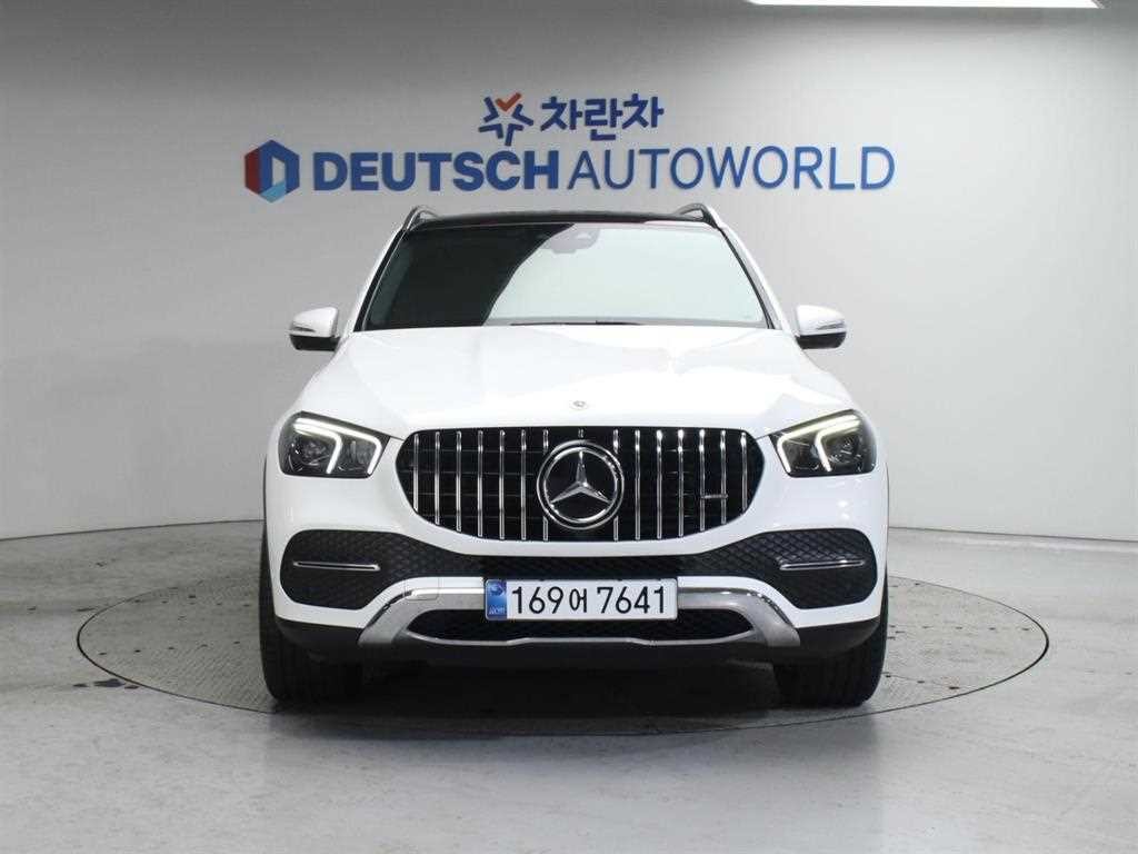 벤츠 GLE 클래스 GLE 클래스 W167 GLE 300d 4MATIC 이미지 3