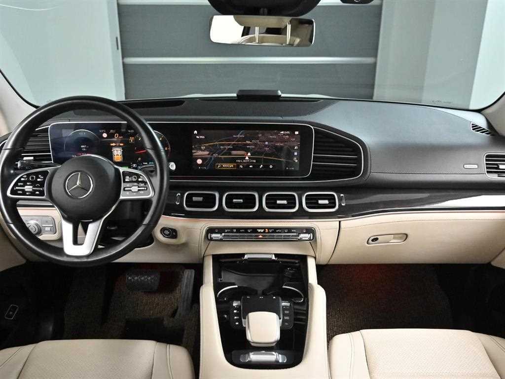 벤츠 GLE 클래스 GLE 클래스 W167 GLE 300d 4MATIC 이미지 7