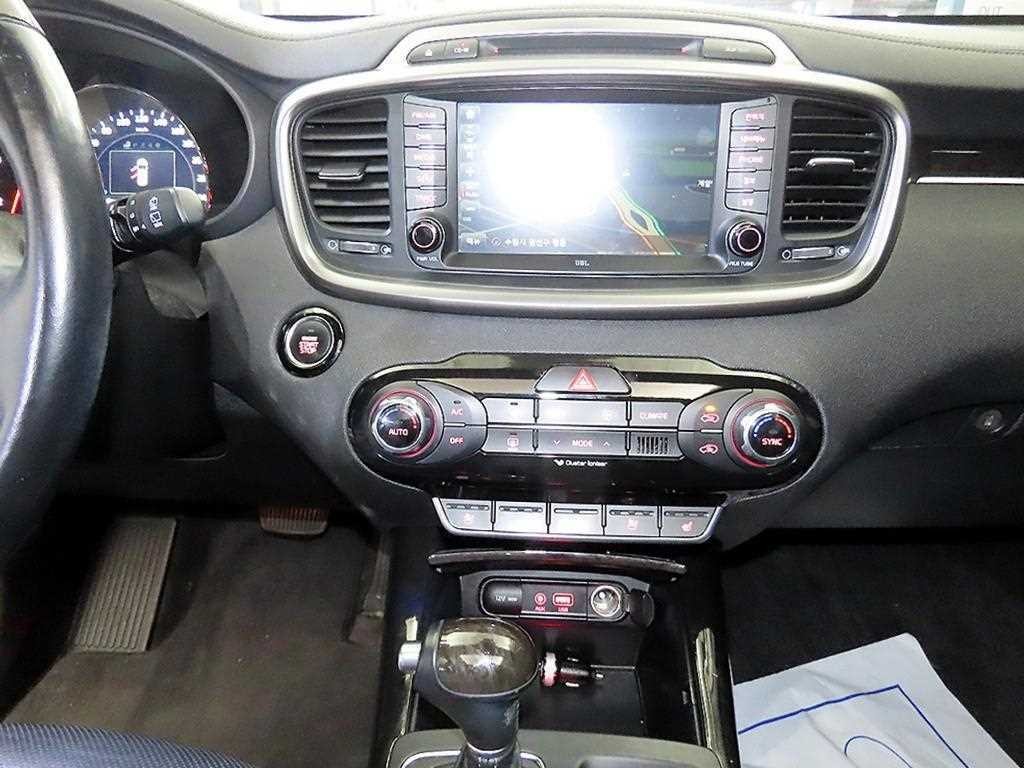 기아 쏘렌토 올 뉴 쏘렌토 디젤 4WD 2.2 노블레스 스페셜 이미지 11