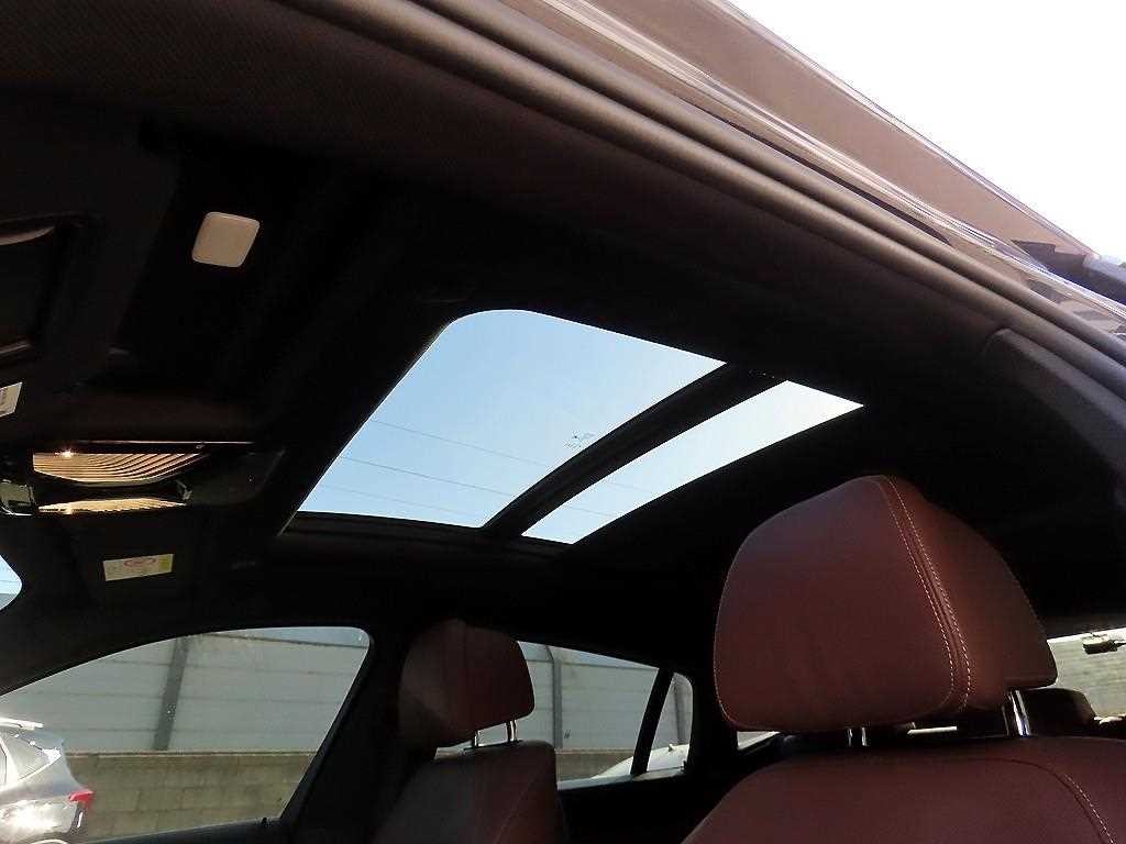 BMW X6 X6 (G06) xDrive 30d M 스포츠 이미지 16