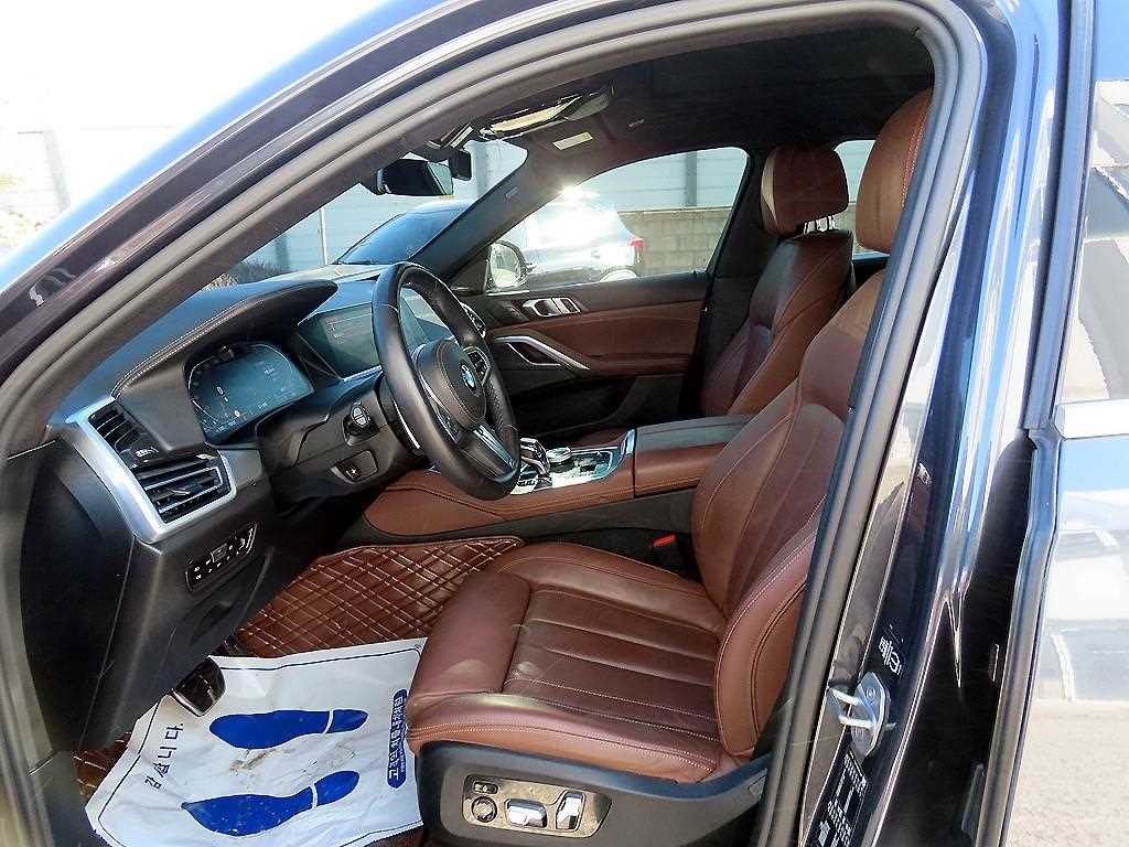 BMW X6 X6 (G06) xDrive 30d M 스포츠 이미지 5