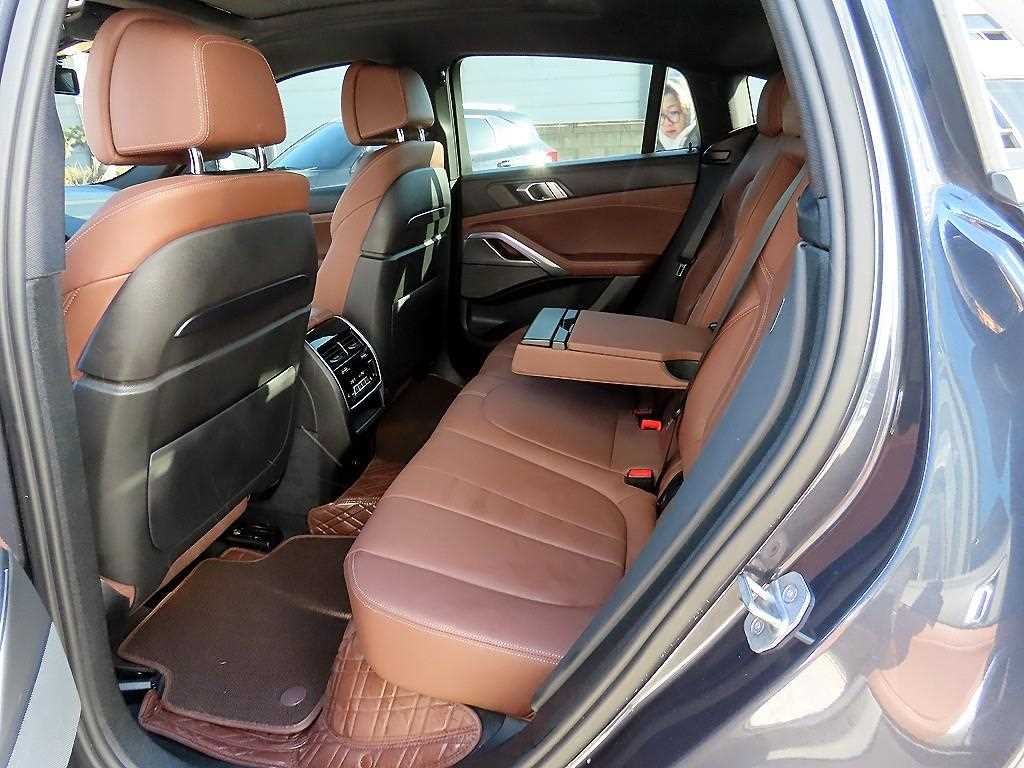BMW X6 X6 (G06) xDrive 30d M 스포츠 이미지 6