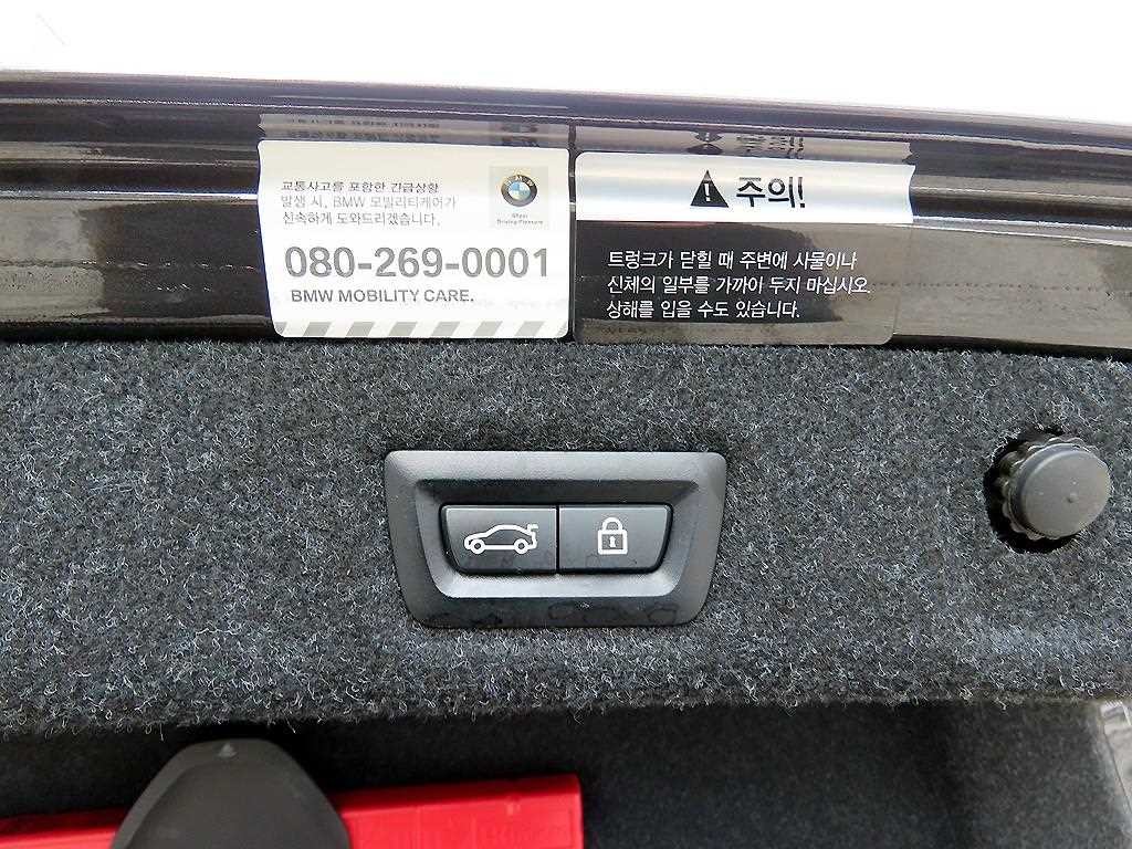 BMW 5시리즈 5시리즈 (G30) 520i M 스포츠 이미지 17