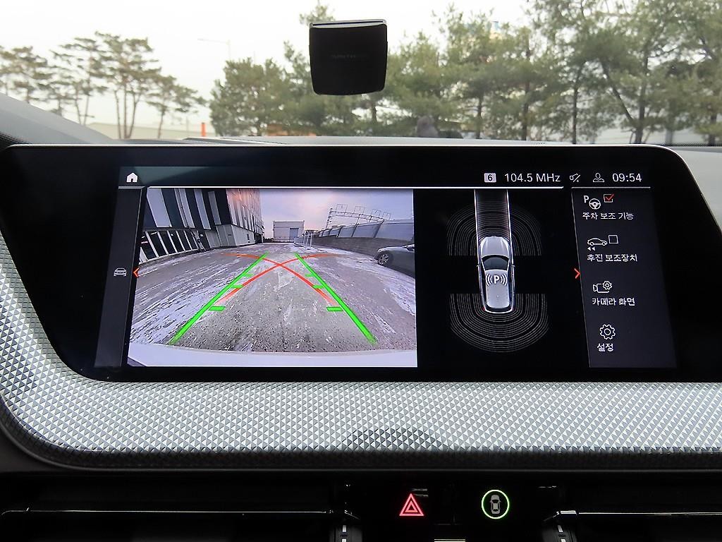 BMW 1시리즈 1시리즈 (F40) 120i 스포츠 이미지 12