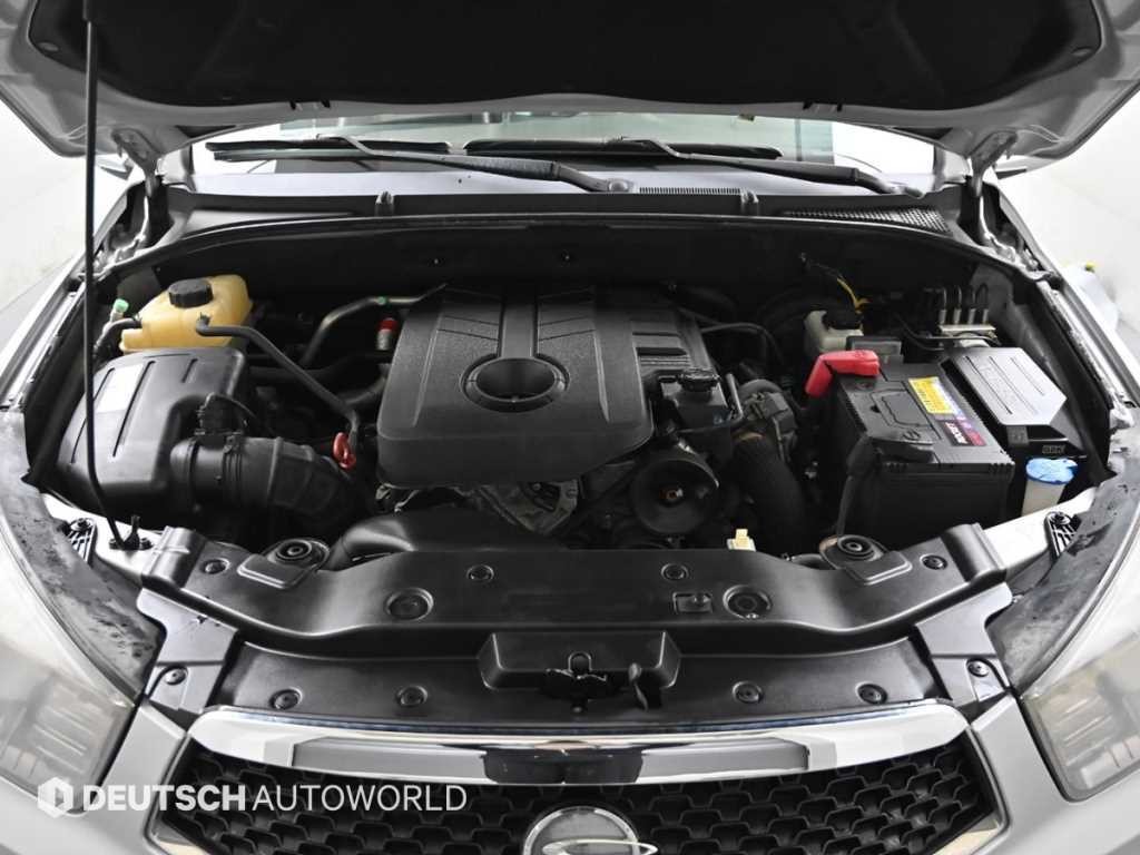 KG모빌리티(쌍용) 코란도 코란도스포츠 디젤 4WD CX7 패션 이미지 6