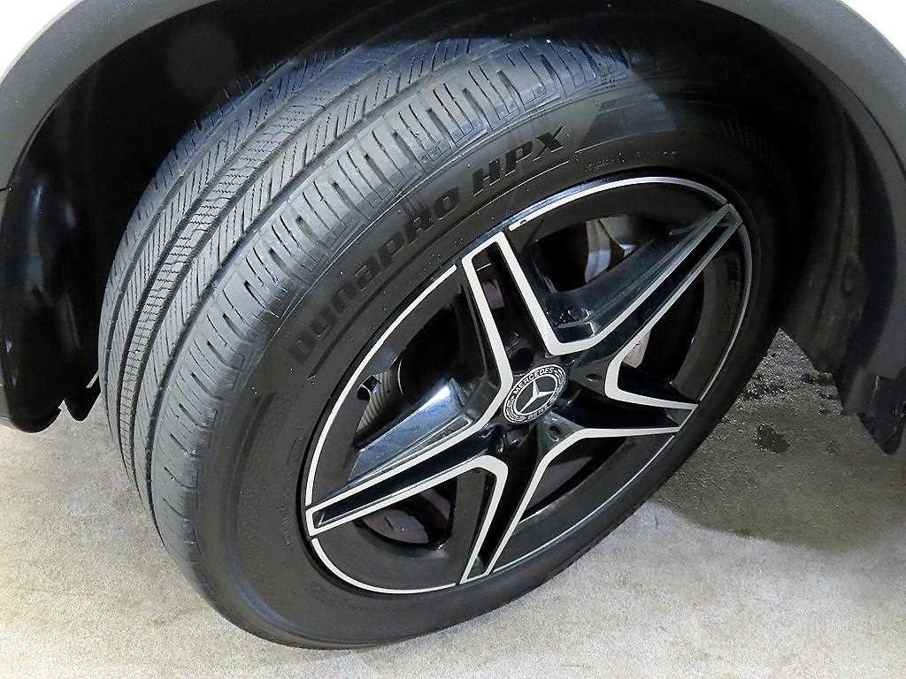 벤츠 GLC 클래스 GLC클래스 X253 GLC 300 4MATIC 쿠페 이미지 20