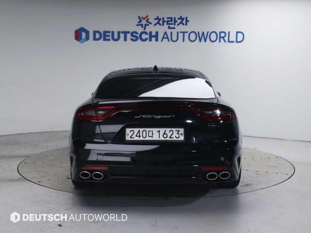 기아 스팅어 가솔린 2.0 터보 2WD 플래티넘 이미지 4