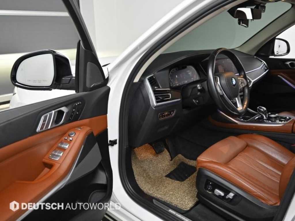 BMW X7 X7 (G07) xDrive 30d 디자인 퓨어 엑셀런스 6인승 이미지 11