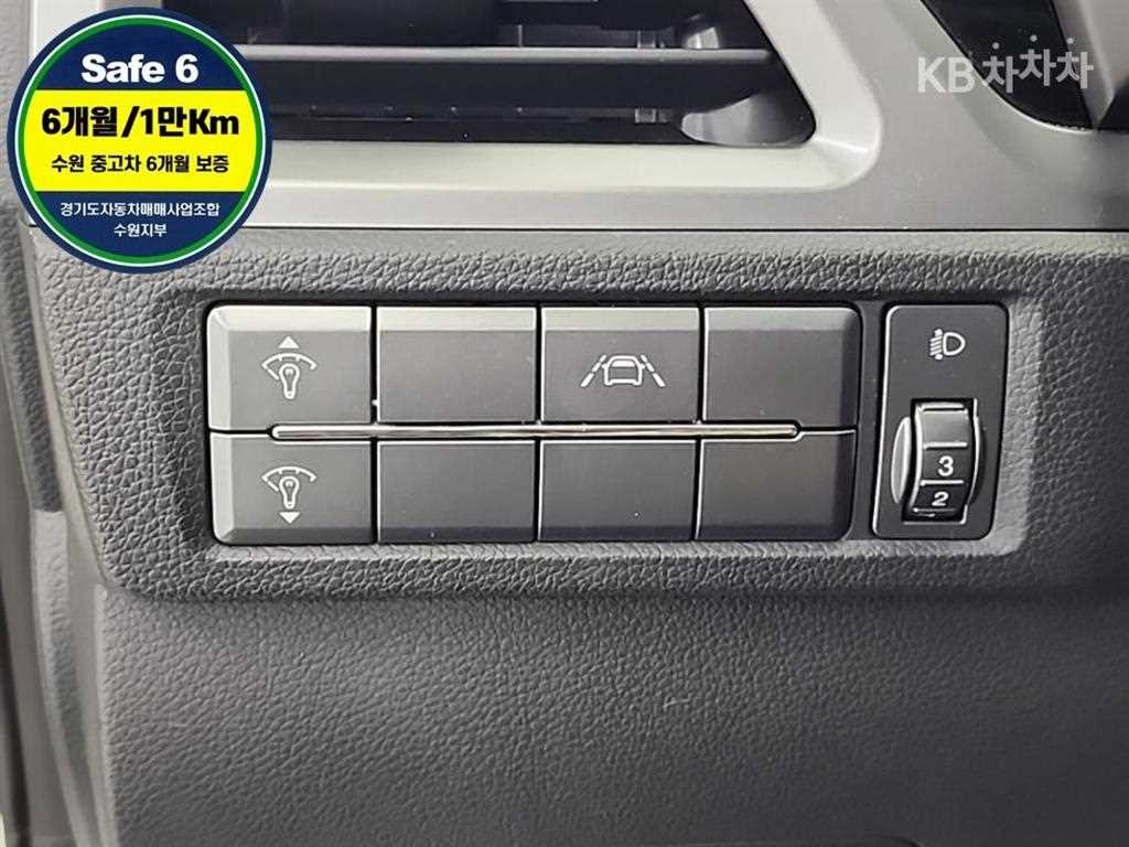 KG모빌리티(쌍용) 코란도 뷰티풀코란도 4WD 디젤 1.6 딜라이트 이미지 18