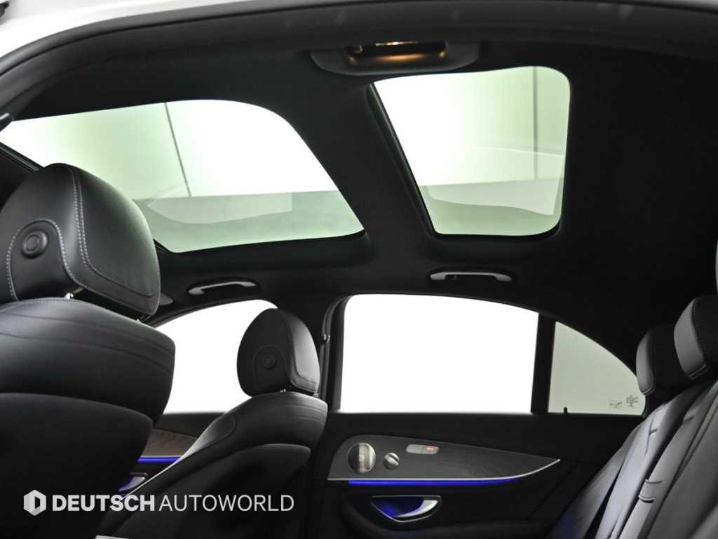 벤츠 E 클래스 E-클래스 W213 E300 4MATIC AMG LINE 이미지 19