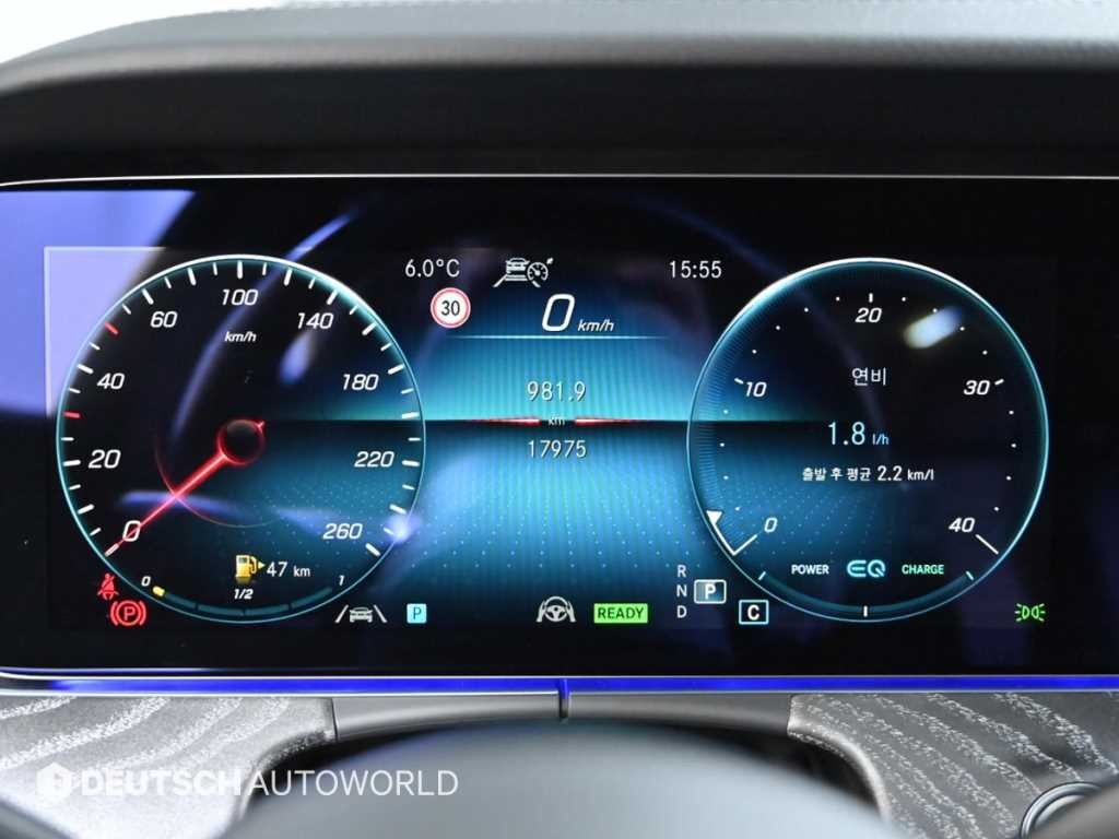 벤츠 E 클래스 E-클래스 W213 E300 4MATIC AMG LINE 이미지 8