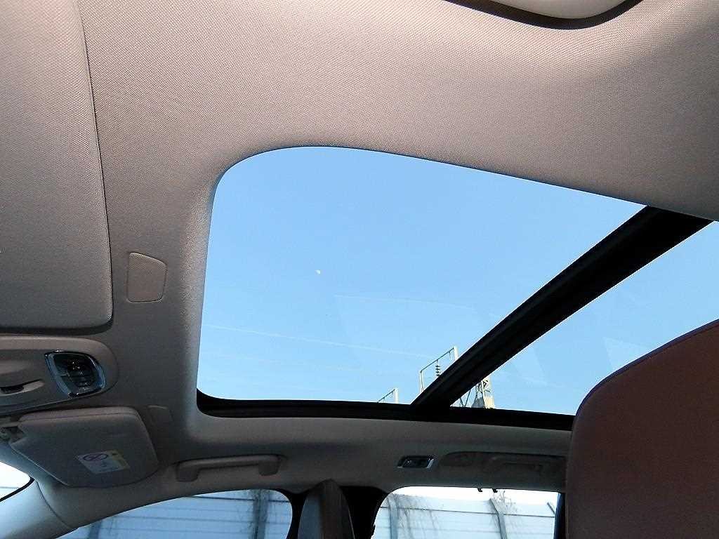 볼보 XC90 XC90 2세대 2.0 D5 AWD 인스크립션 이미지 17