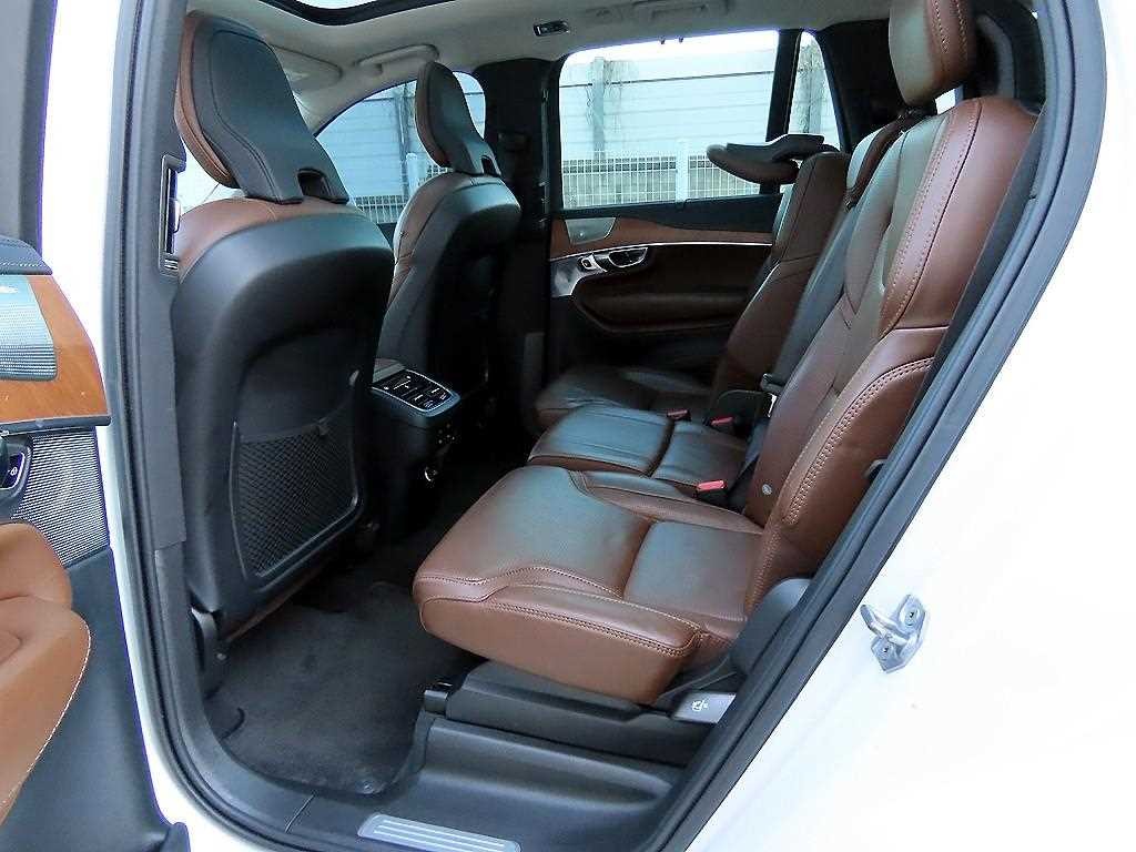 볼보 XC90 XC90 2세대 2.0 D5 AWD 인스크립션 이미지 6