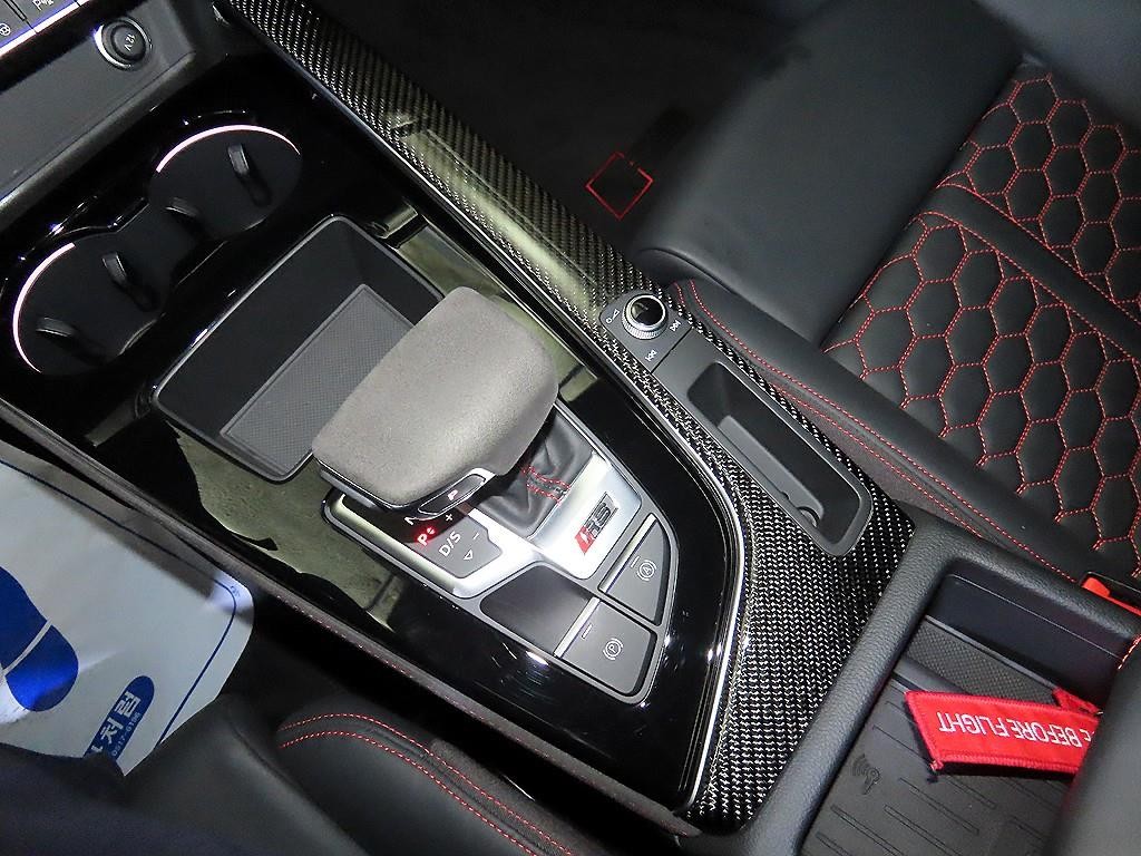 아우디 RS5 RS5 (F5) 스포트백 2.9 TFSI 콰트로 이미지 12