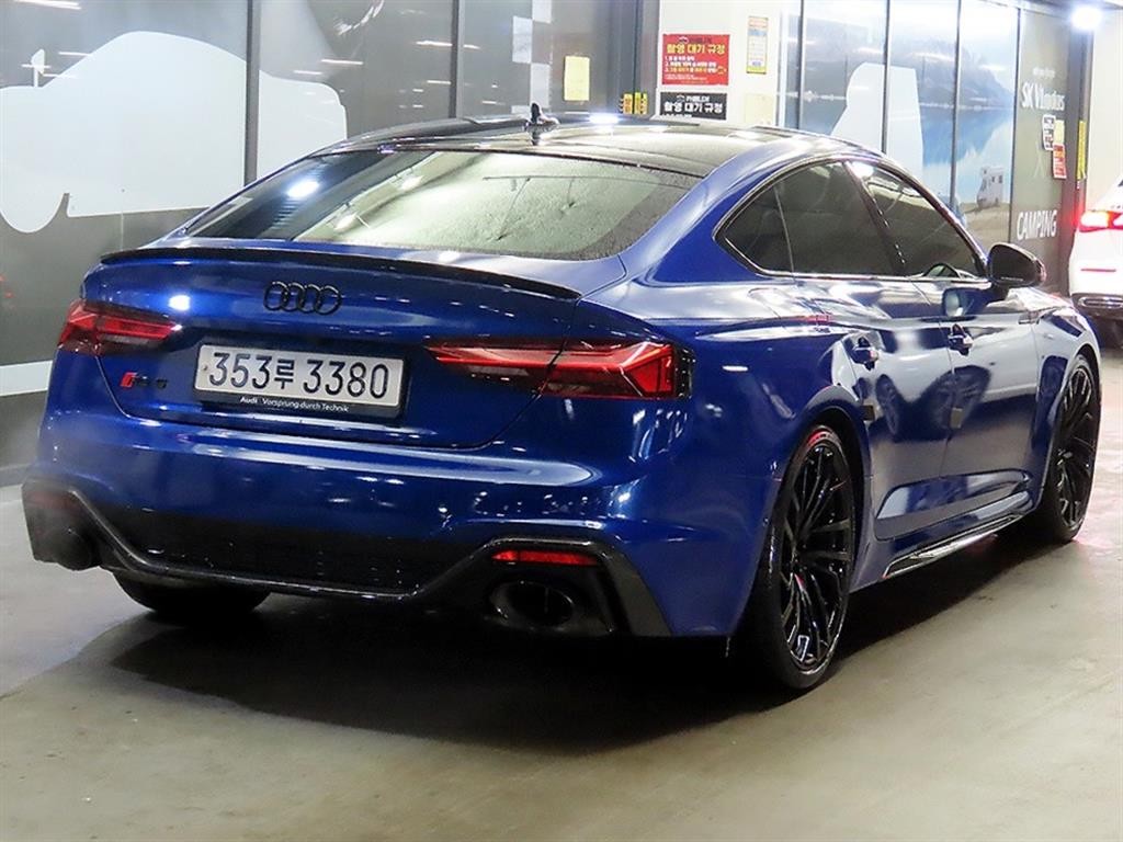 아우디 RS5 RS5 (F5) 스포트백 2.9 TFSI 콰트로 이미지 4