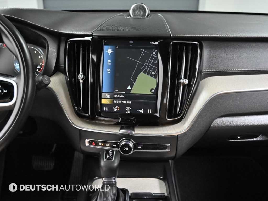 볼보 XC60 XC60(2세대) T6 AWD 인스크립션 이미지 14