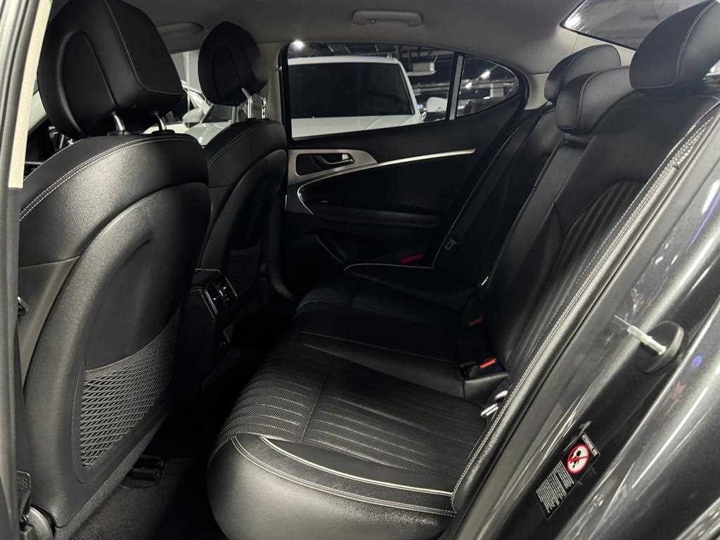 제네시스 G70 2.0T 엘리트 이미지 18
