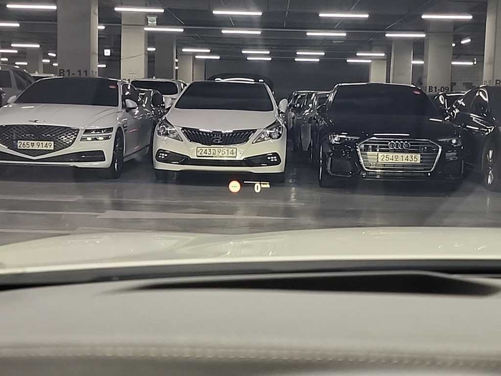 BMW 5시리즈 5시리즈 (G30) 530i M 스포츠 이미지 18