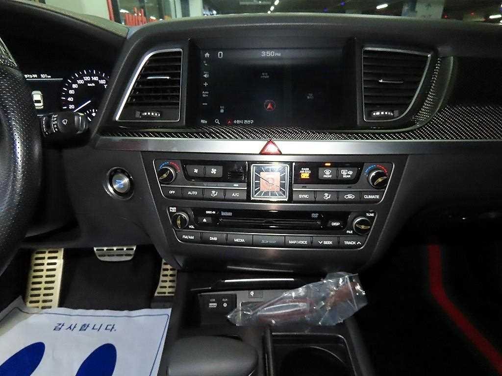 제네시스 G80 3.3 T AWD 스포츠 이미지 11