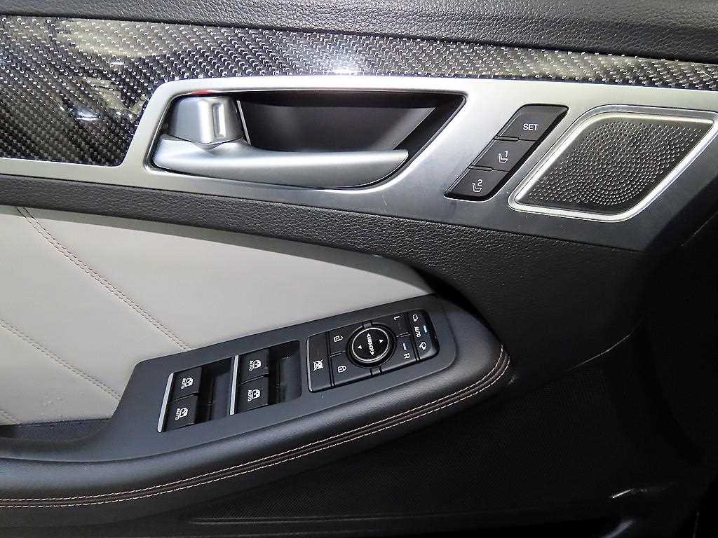 제네시스 G80 3.3 T AWD 스포츠 이미지 13