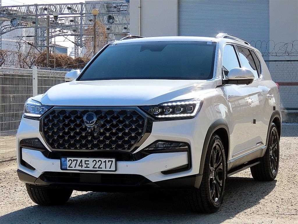 KG모빌리티(쌍용) 렉스턴 올 뉴 렉스턴 (Y450) 디젤 2.2 4WD 더 블랙 이미지 1