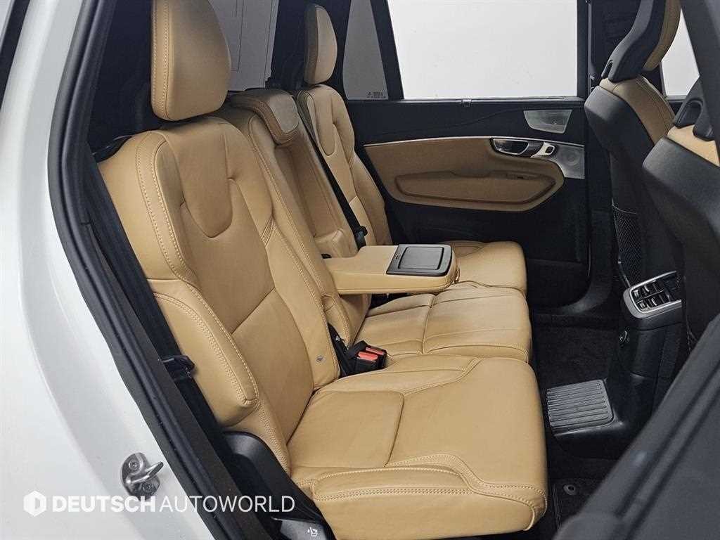 볼보 XC90 XC90 2세대 2.0 T8 AWD 얼티메이트 브라이트 이미지 12