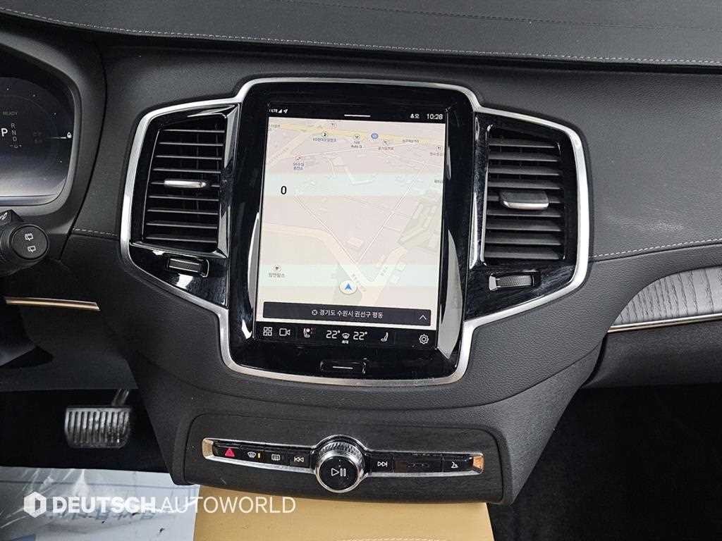 볼보 XC90 XC90 2세대 2.0 T8 AWD 얼티메이트 브라이트 이미지 14