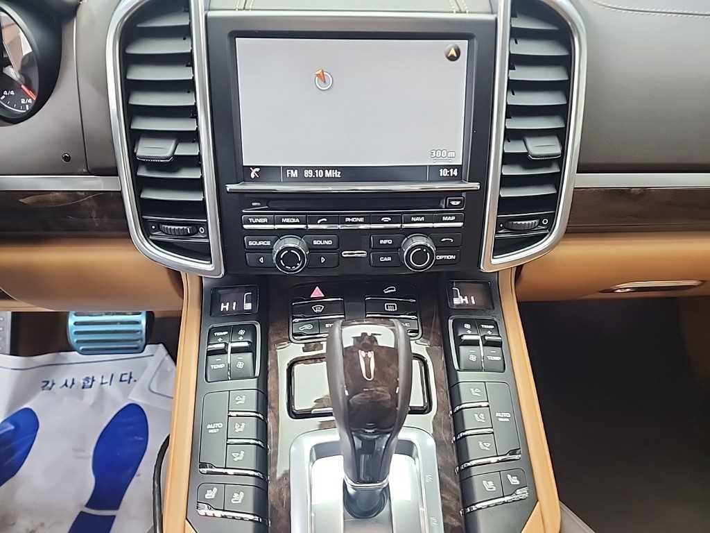 포르쉐 카이엔 뉴 카이엔 3.6 GTS 이미지 10
