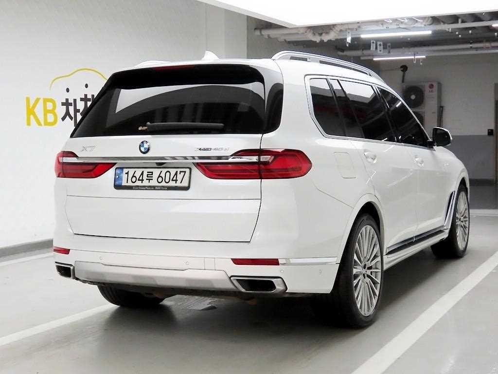 BMW X7 X7 (G07) xDrive 40d 디자인 퓨어 엑셀런스 6인승 이미지 4