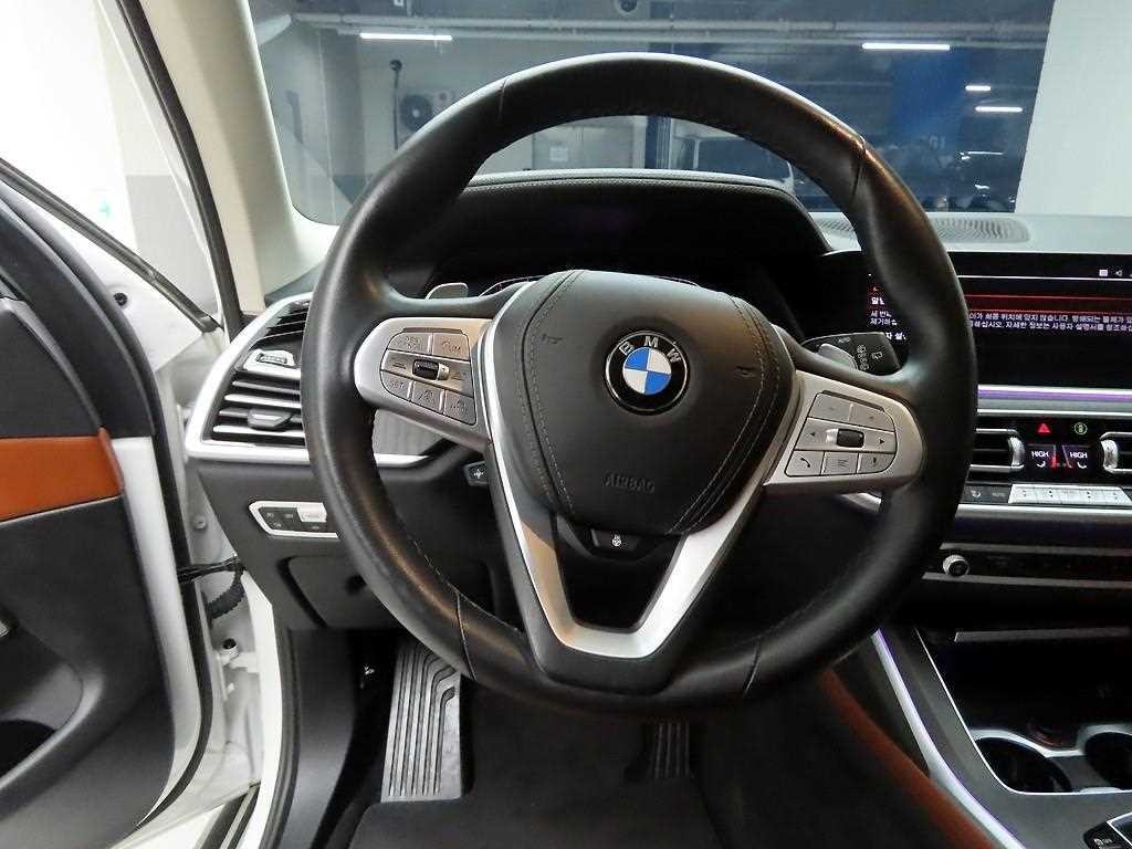 BMW X7 X7 (G07) xDrive 40d 디자인 퓨어 엑셀런스 6인승 이미지 7
