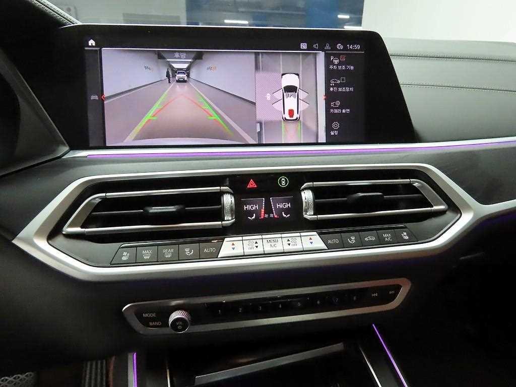 BMW X7 X7 (G07) xDrive 40d 디자인 퓨어 엑셀런스 6인승 이미지 9