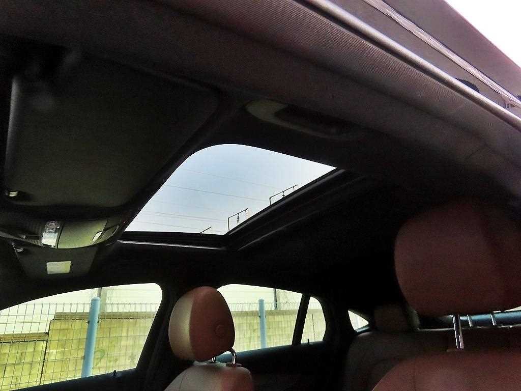 벤츠 GLC 클래스 GLC클래스 X253 GLC 220 d 4MATIC 쿠페 이미지 16